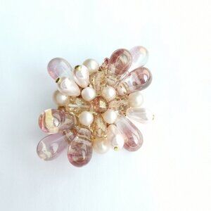 VINTAGE 70s brooch pin  pearl beads rose